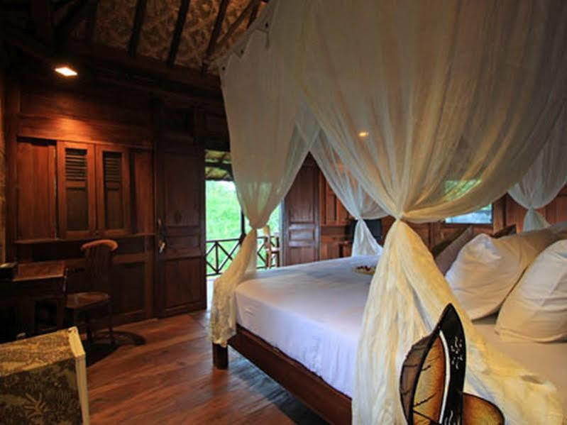 Ubud Jungle Holy Water Exterior photo